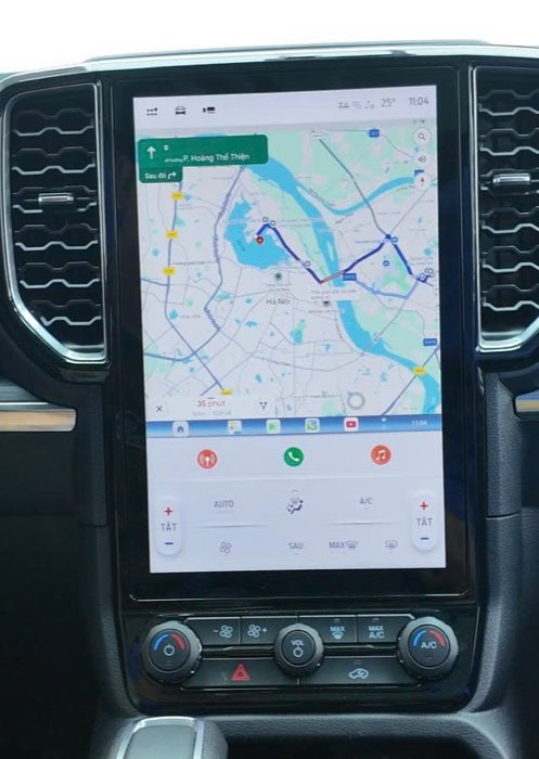 Dẫn đường Google Maps toàn màn hình trên Ford Everest